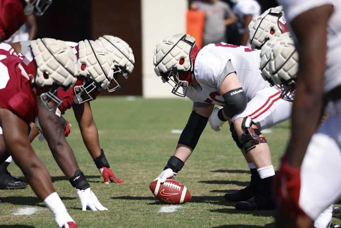 041823_MFB_line of scrimmage_Practice_JH4265